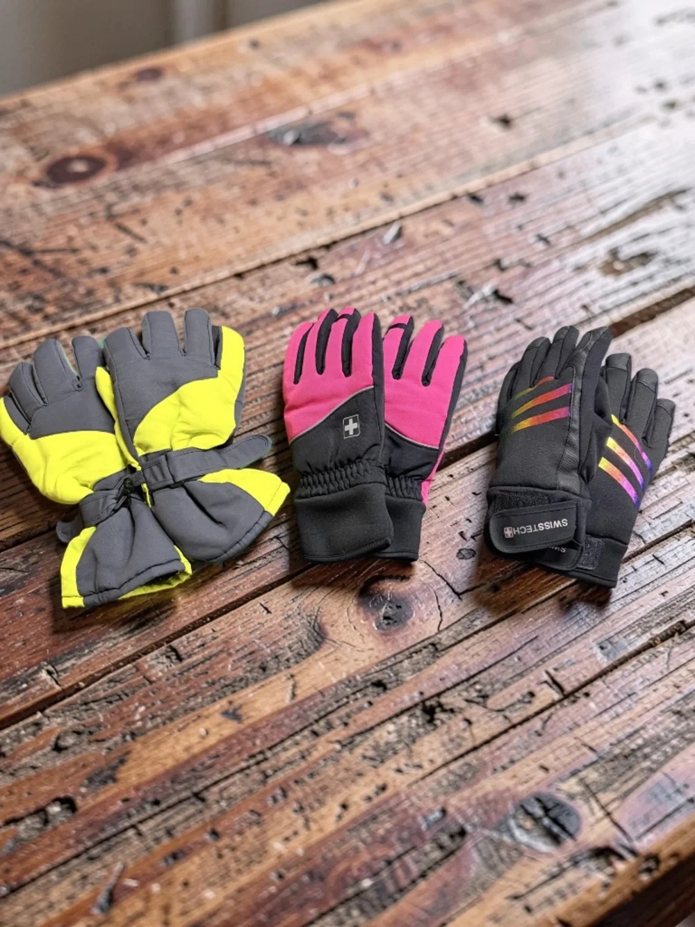 Ski gloves